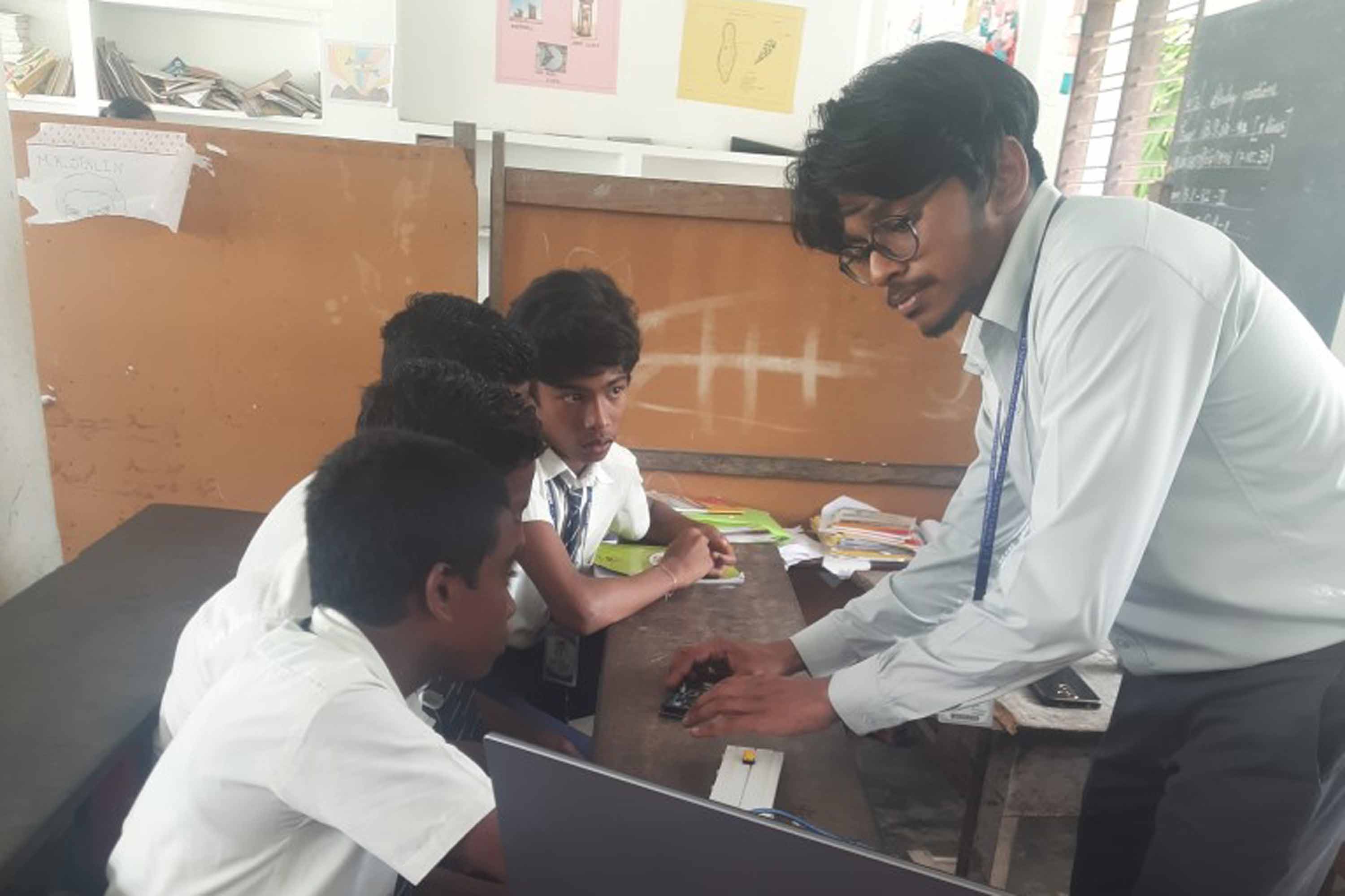Arduino demo at Adine Matric School